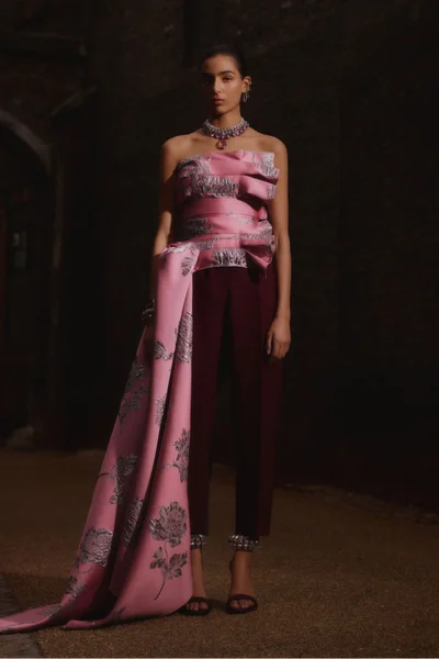 Look 25